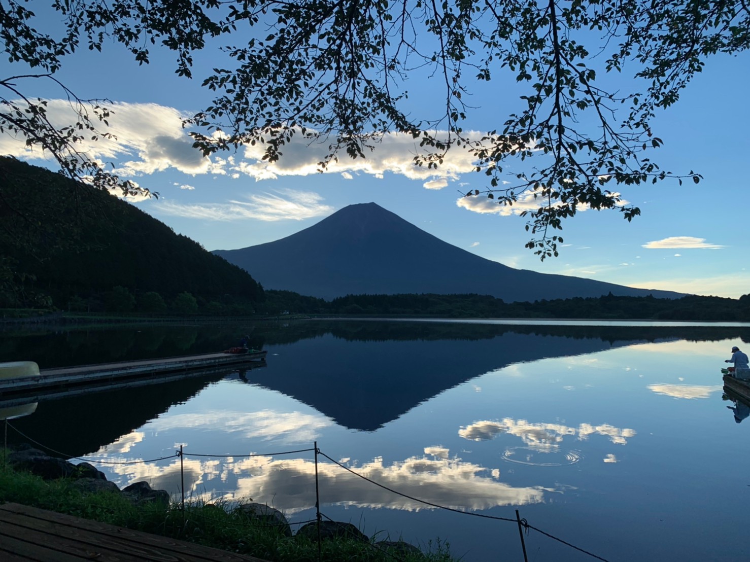 田貫湖から見える富士山